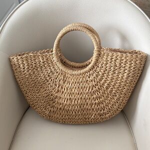 Elegant Tan Woven Handbag